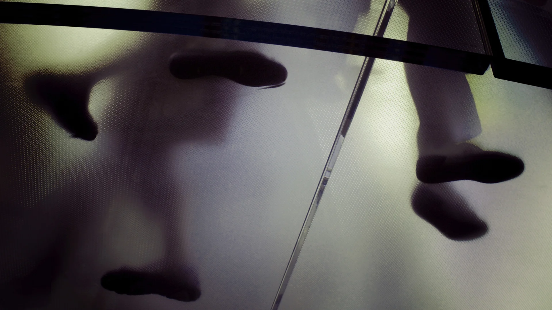 Quintet Floor Transparent